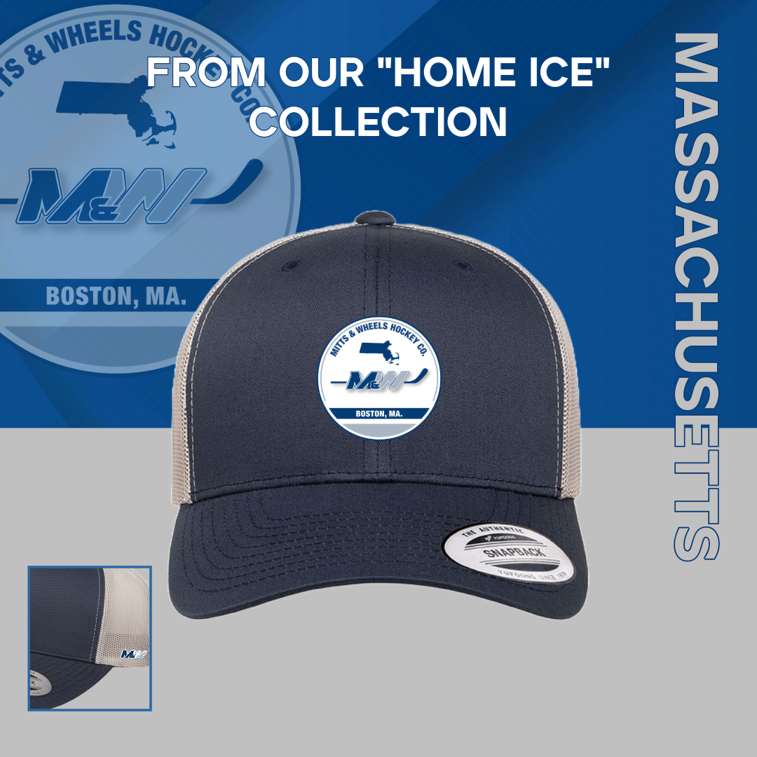 Accueil Glace : "Boston, MA." Marine/Argent, Casquette de camionneur rétro Yupoong 6606 YP Classics (unisexe) de Mitts &amp; Wheels Hockey Co.